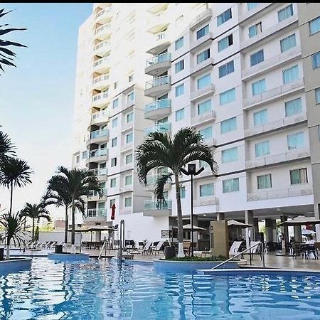 Riviera Park Hotel - Flat Inteiro Particular Caldas Novas Exterior photo